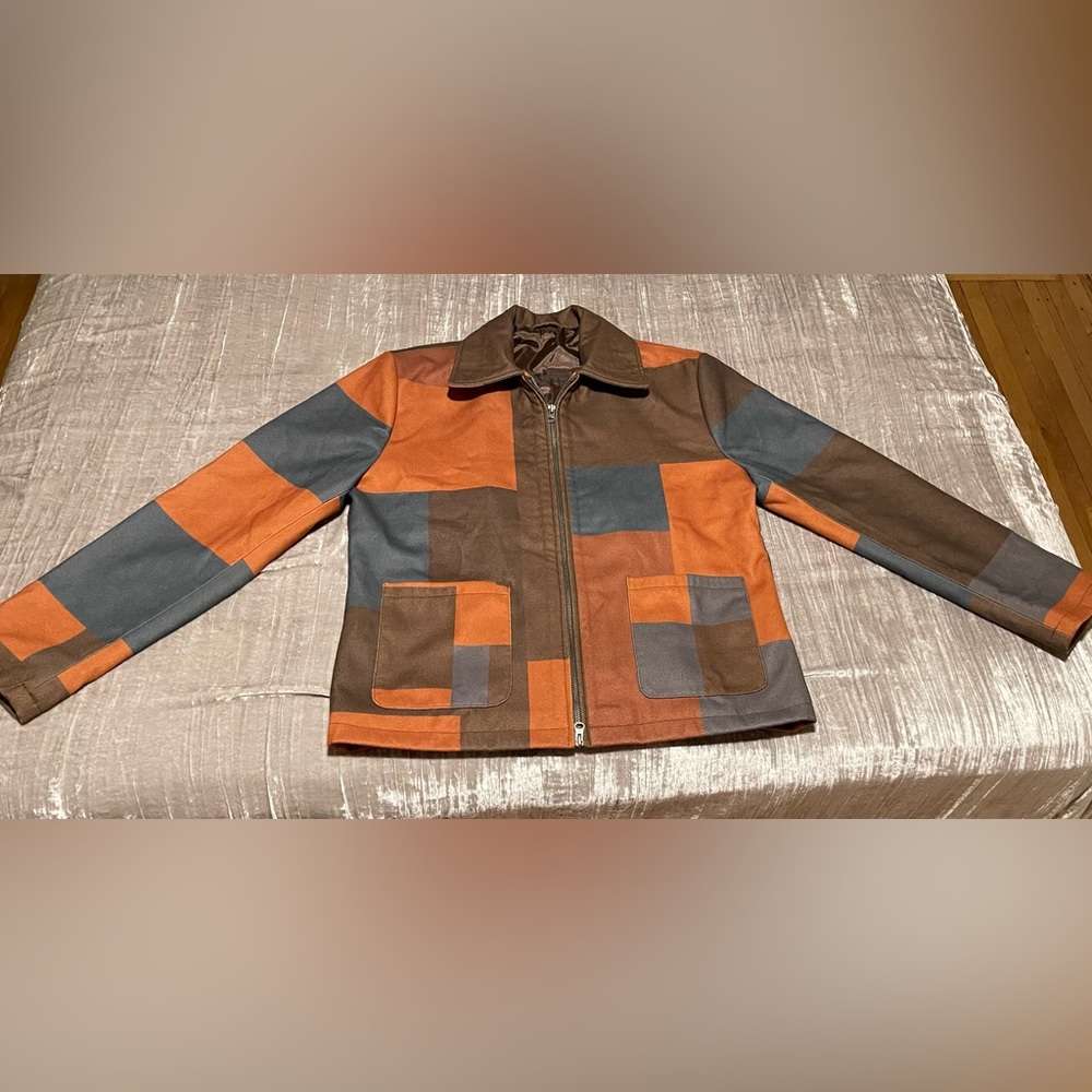 OFFERS considered! NEW jacket as seen on the hot show The Bear!
